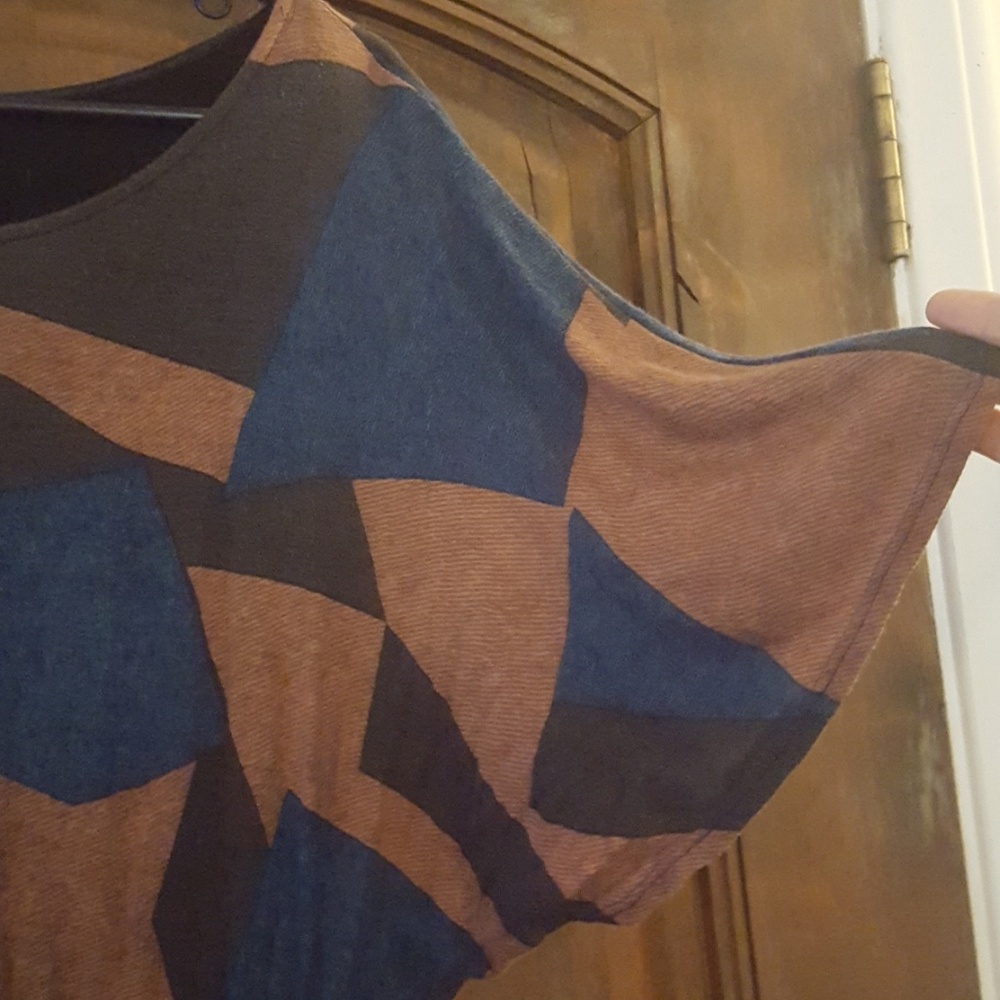 Lush dress - Picture 2 of 5